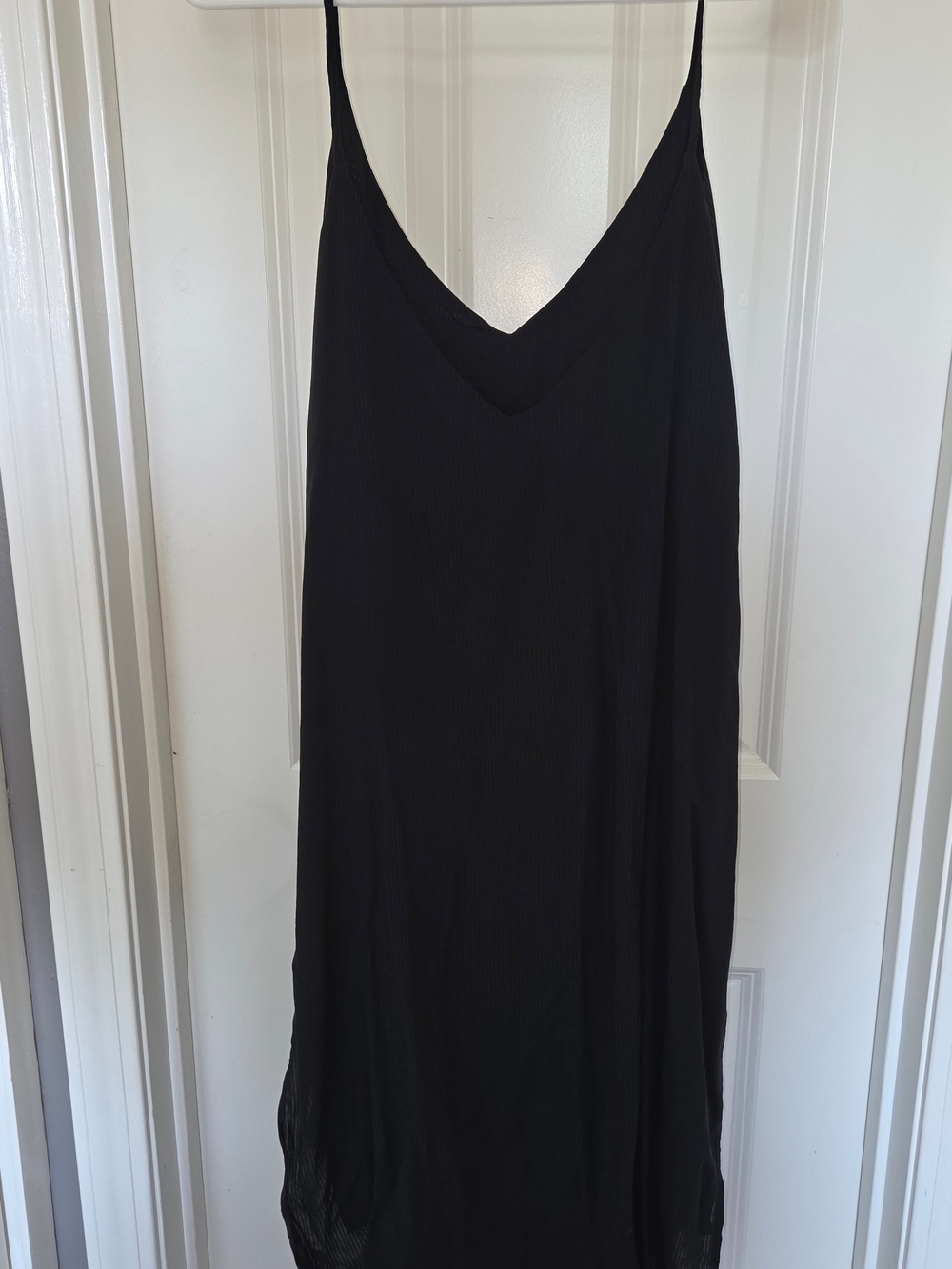 Cloth & Stone Black V-Neck Slip Dress